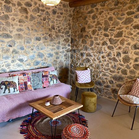 Meraki Apartments Crete Плакіас Екстер'єр фото