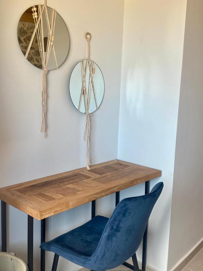 Meraki Apartments Crete Плакіас Екстер'єр фото