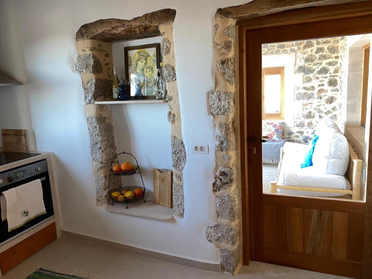 Meraki Apartments Crete Плакіас Екстер'єр фото