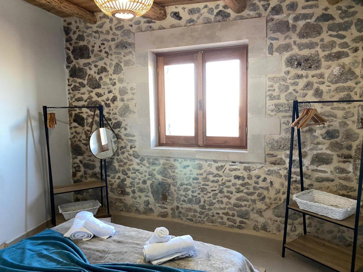 Meraki Apartments Crete Плакіас Екстер'єр фото