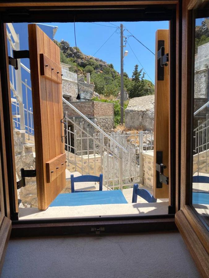 Meraki Apartments Crete Плакіас Екстер'єр фото