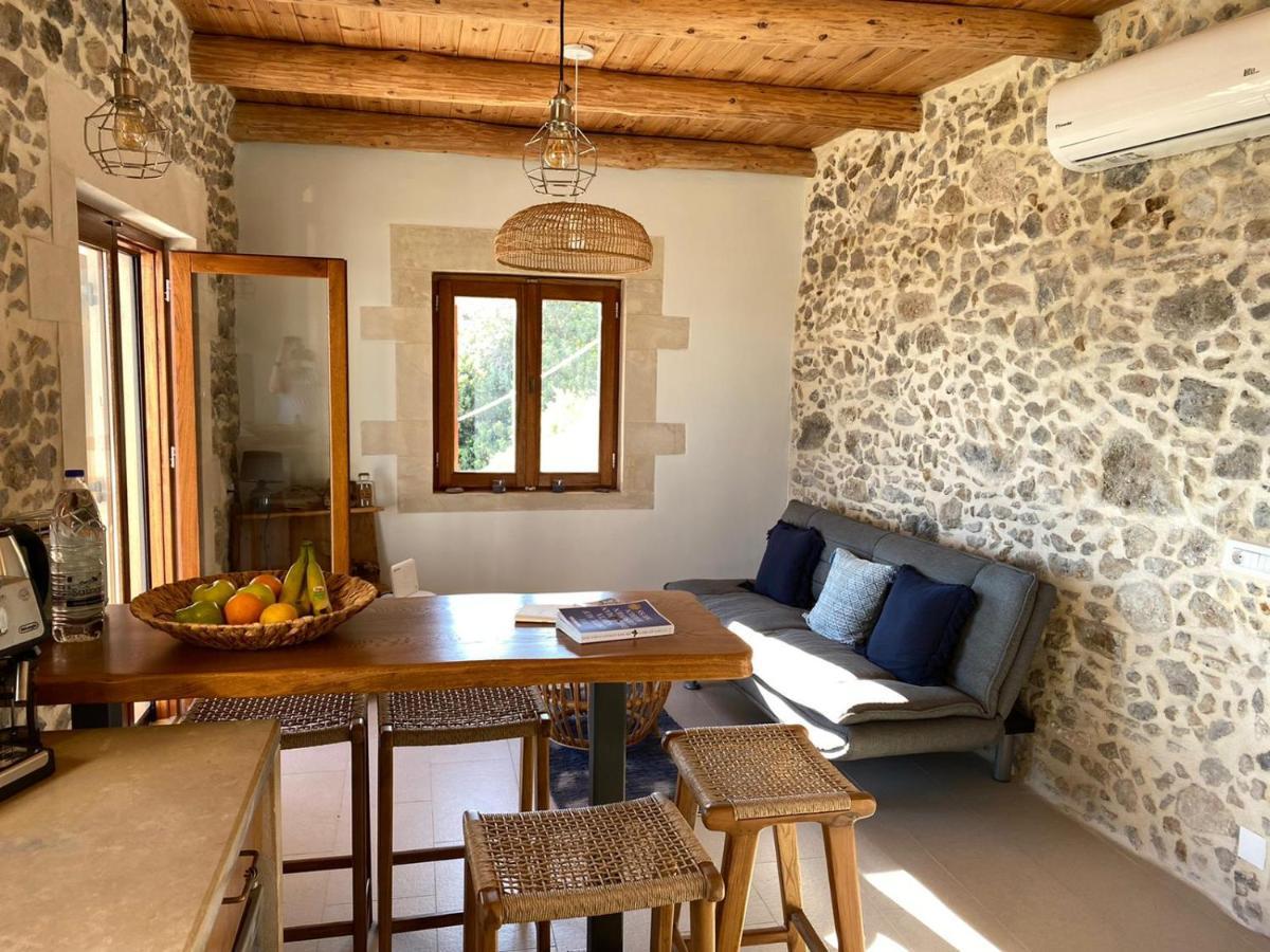 Meraki Apartments Crete Плакіас Екстер'єр фото