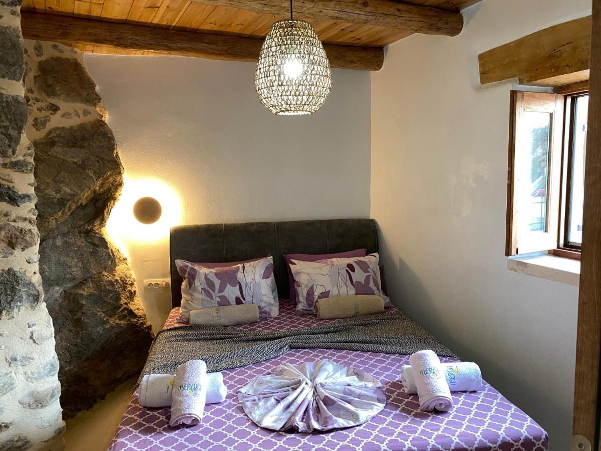 Meraki Apartments Crete Плакіас Екстер'єр фото